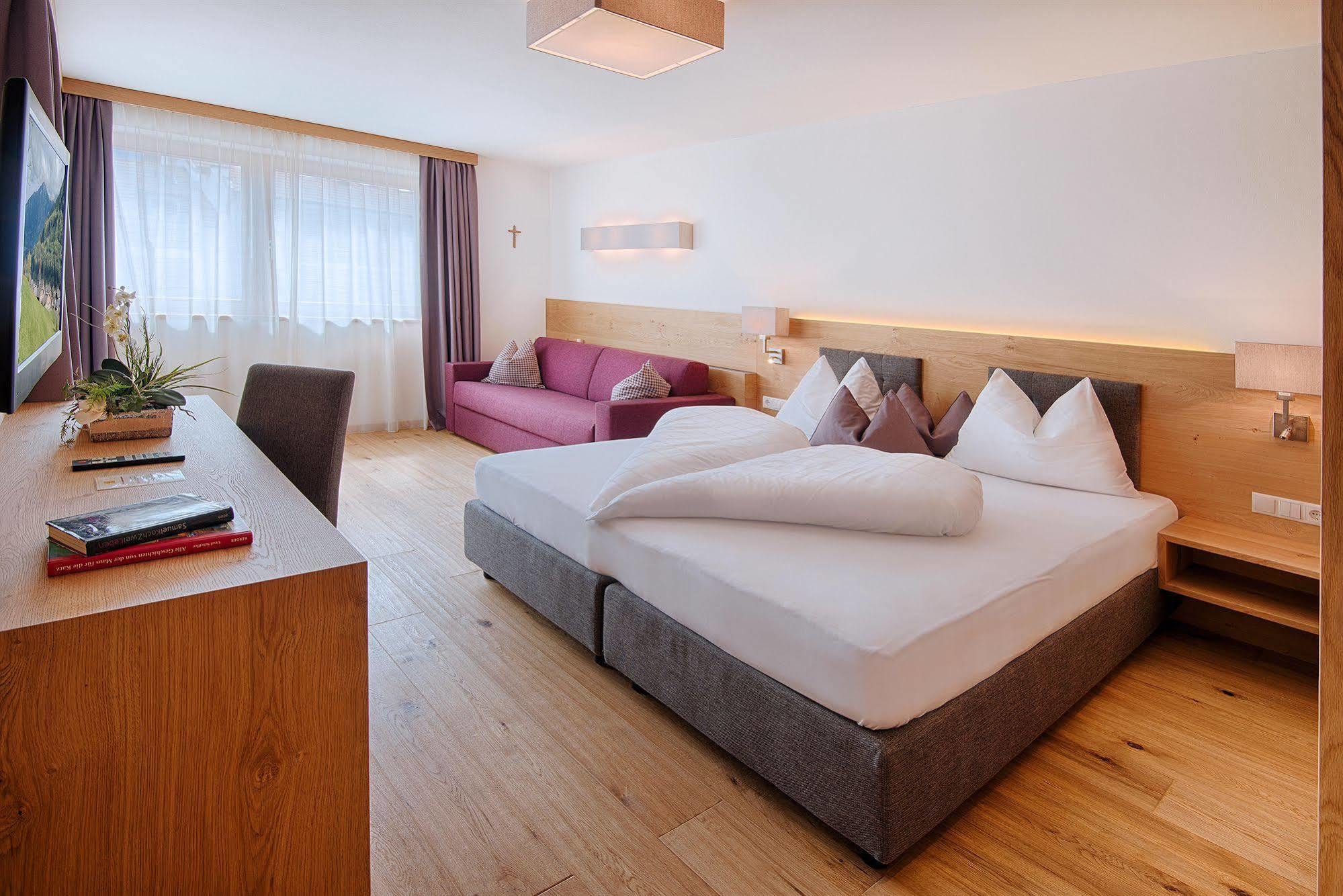 Alpin Hotel Sonnblick Perca Bagian luar foto